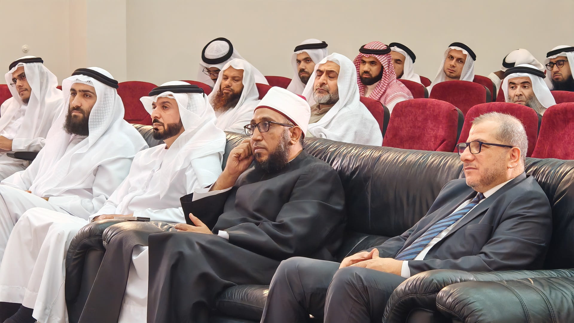 بندوة علمية رائدة.. منتدى الشارقة الإسلامي يبحث علوم الآلة وأثرها 