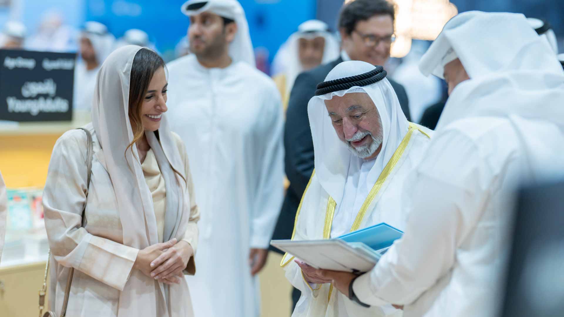 حاكم الشارقة يوجه بتزويد مكتبات الإمارة بأحدث إصدارات "القرائي" 