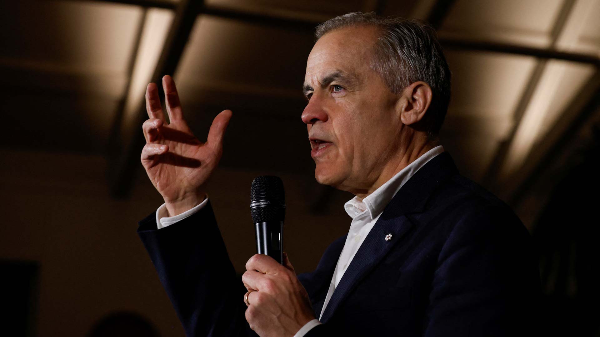 الليبراليون يفوزون بانتخابات كندا دون تحقيق الأغلبية 