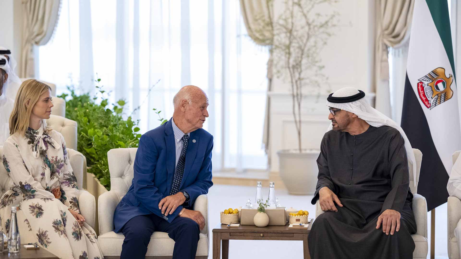 UAE President receives supporters, partners of Beginnings Fund  