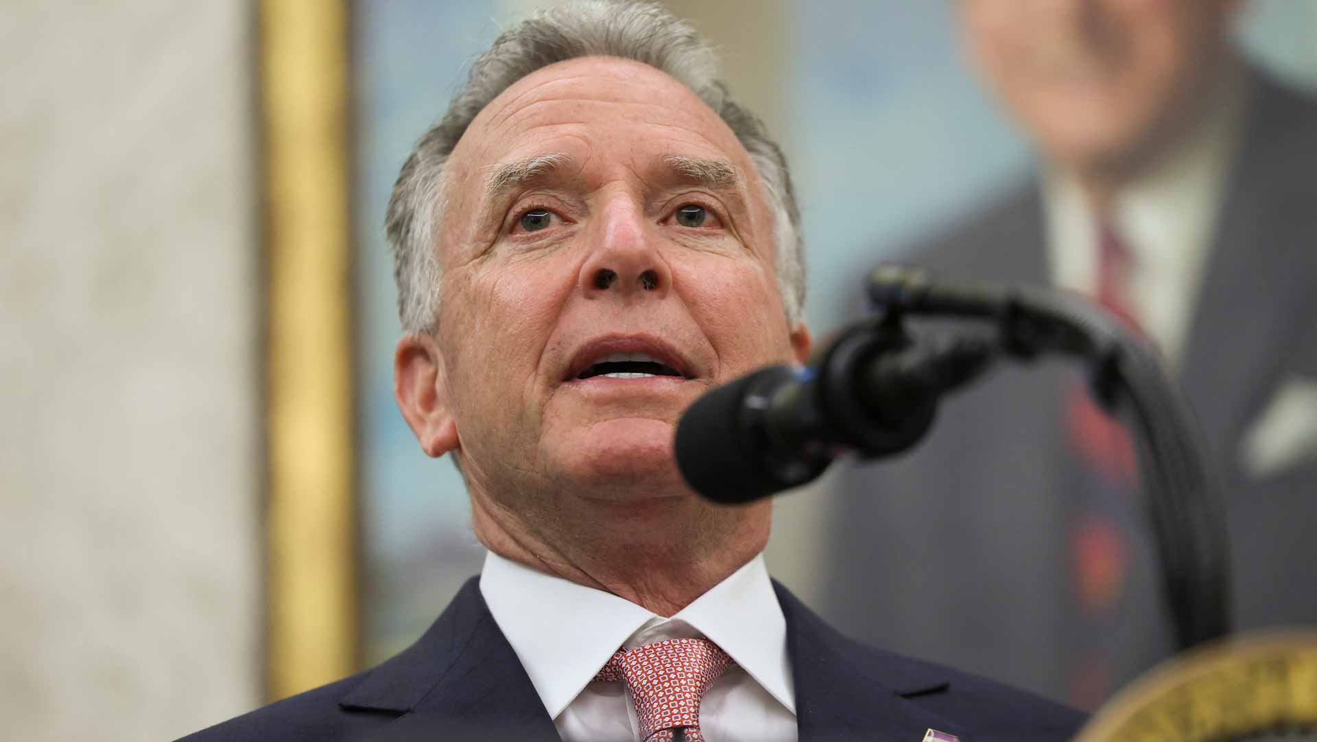 لتنفيذ تهديده لبوتين.. ترامب يرسل مبعوث أميركا ويتكوف إلى روسيا  