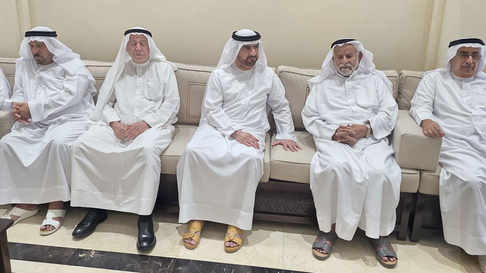 Abdullah bin Salem offers condolences on death of Sultan Bushbas 