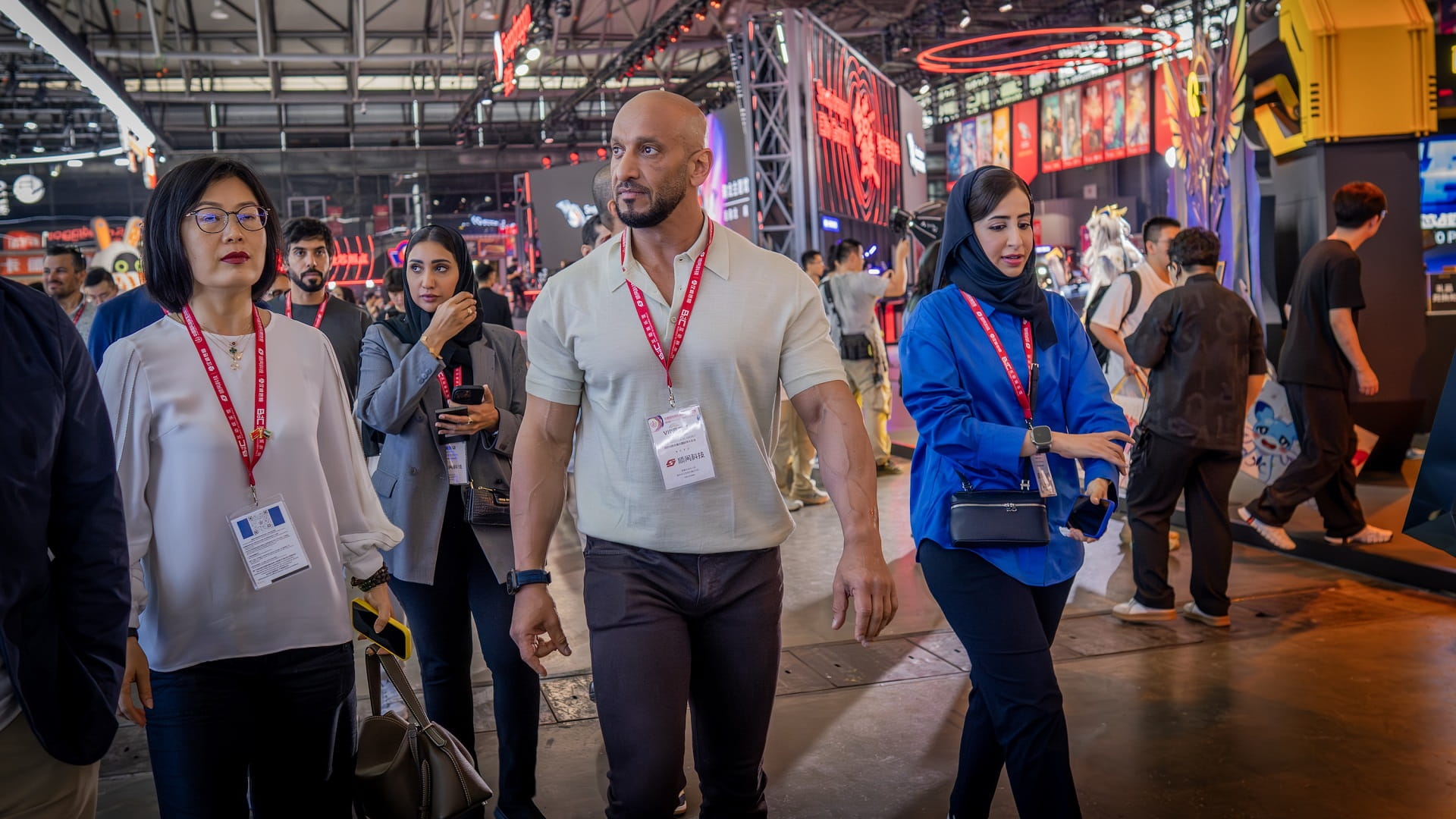 آل حامد يطلع على أحدث الابتكارات بمعرض "تشاينا جوي" في شنغهاي