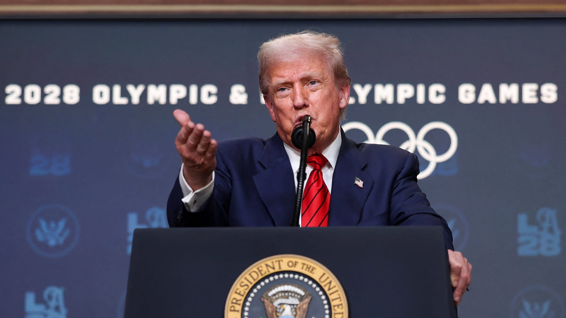 ترامب يفرض رسوماً جمركية إضافية على الهند بنسبة 25%