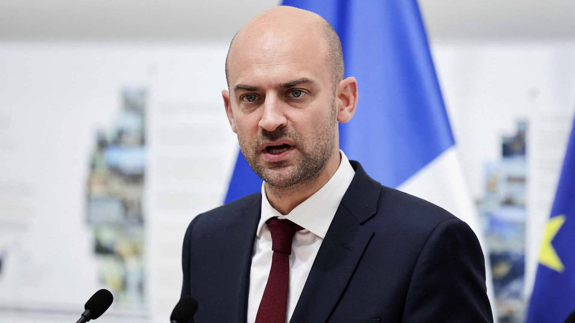 فرنسا تندد بخطة الحكومة الإسرائيلية التحضير لاحتلال غزة بالكامل 