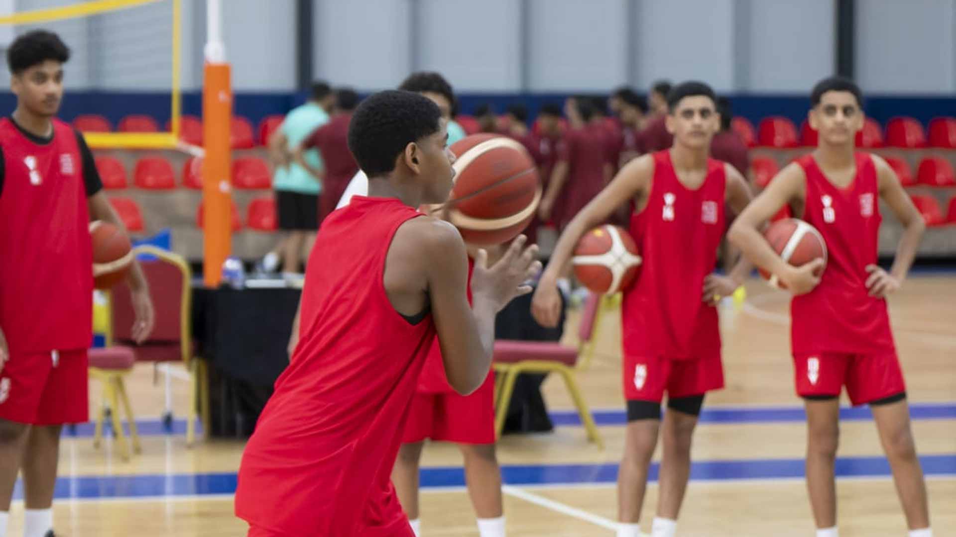 انطلاق معسكر لاعبي أندية الشارقة المتميزين في تركيا