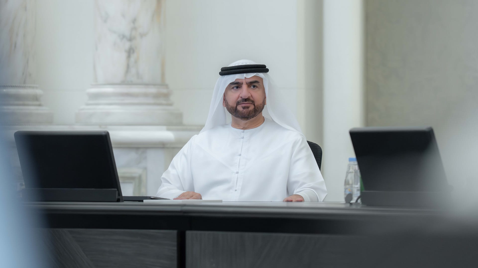 "تنفيذي الشارقة" ينظم اختصاصات وشروط منح المساعدة التكميلية للأسر