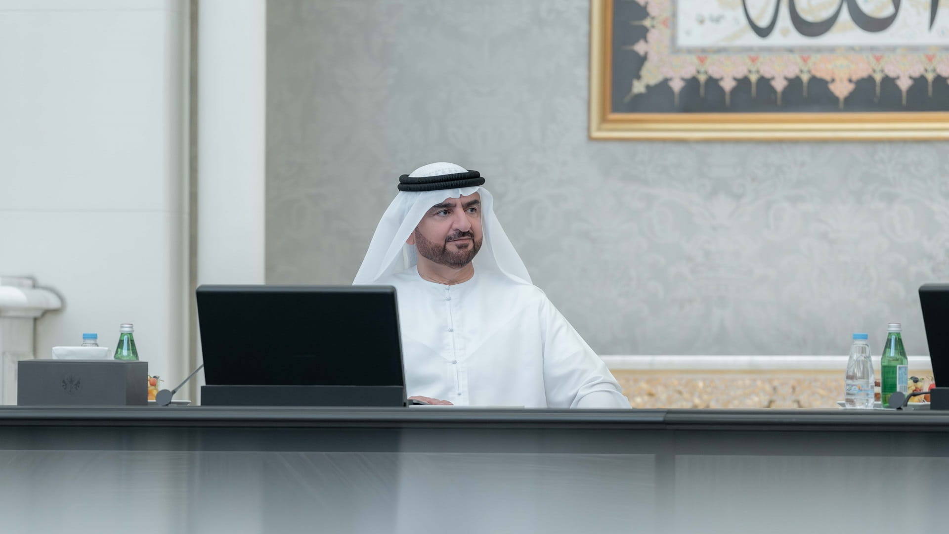 "تنفيذي الشارقة" ينظم اختصاصات وشروط منح المساعدة التكميلية للأسر