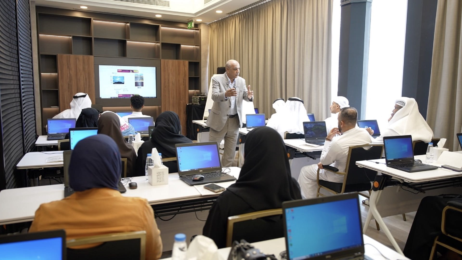 منتدى الاتصال يقدّم 4 ورش في الإعلام الرقمي والذكاء الاصطناعي