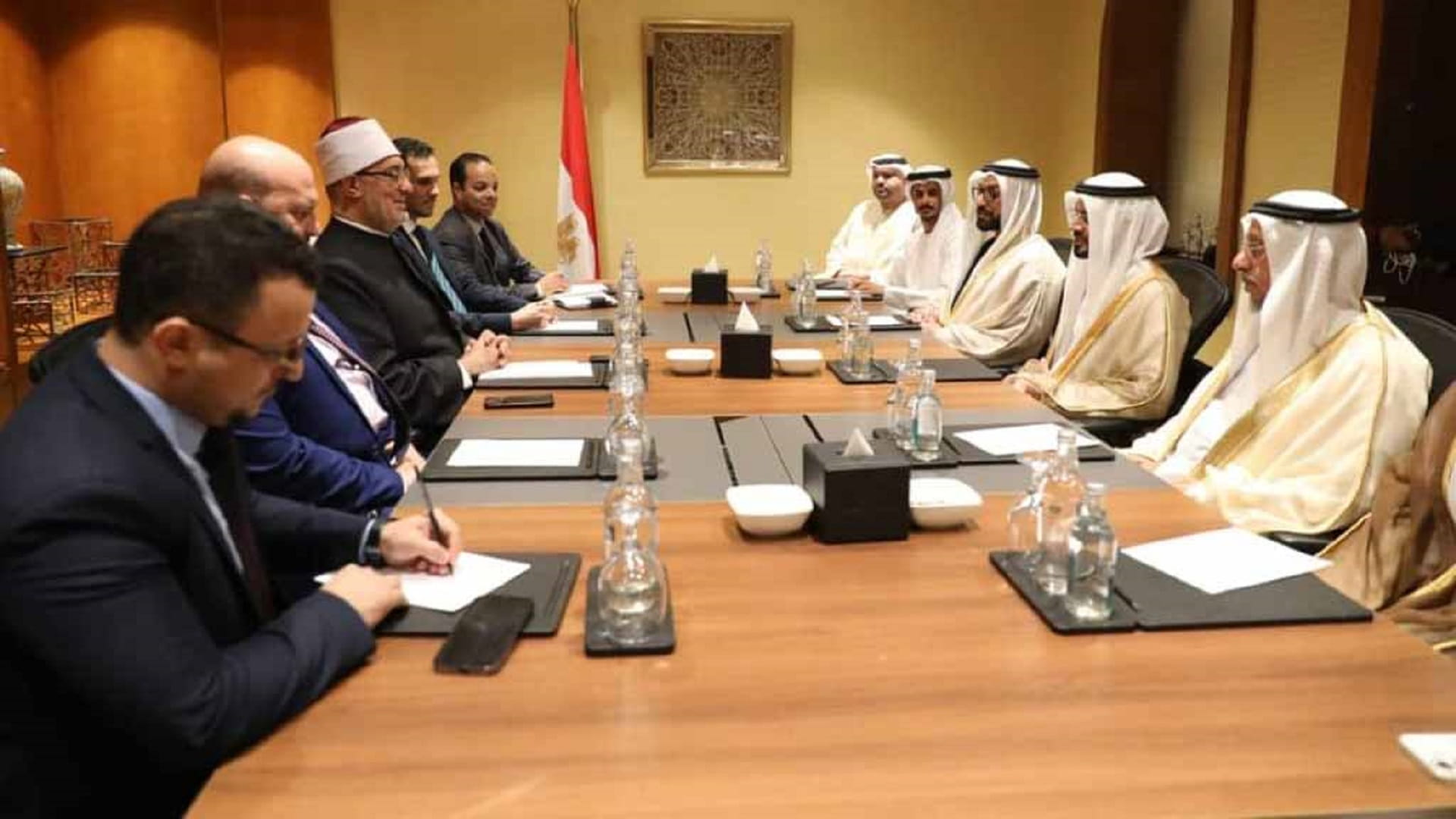  UAE and Egypt discuss AI integration in fatwa issuance 