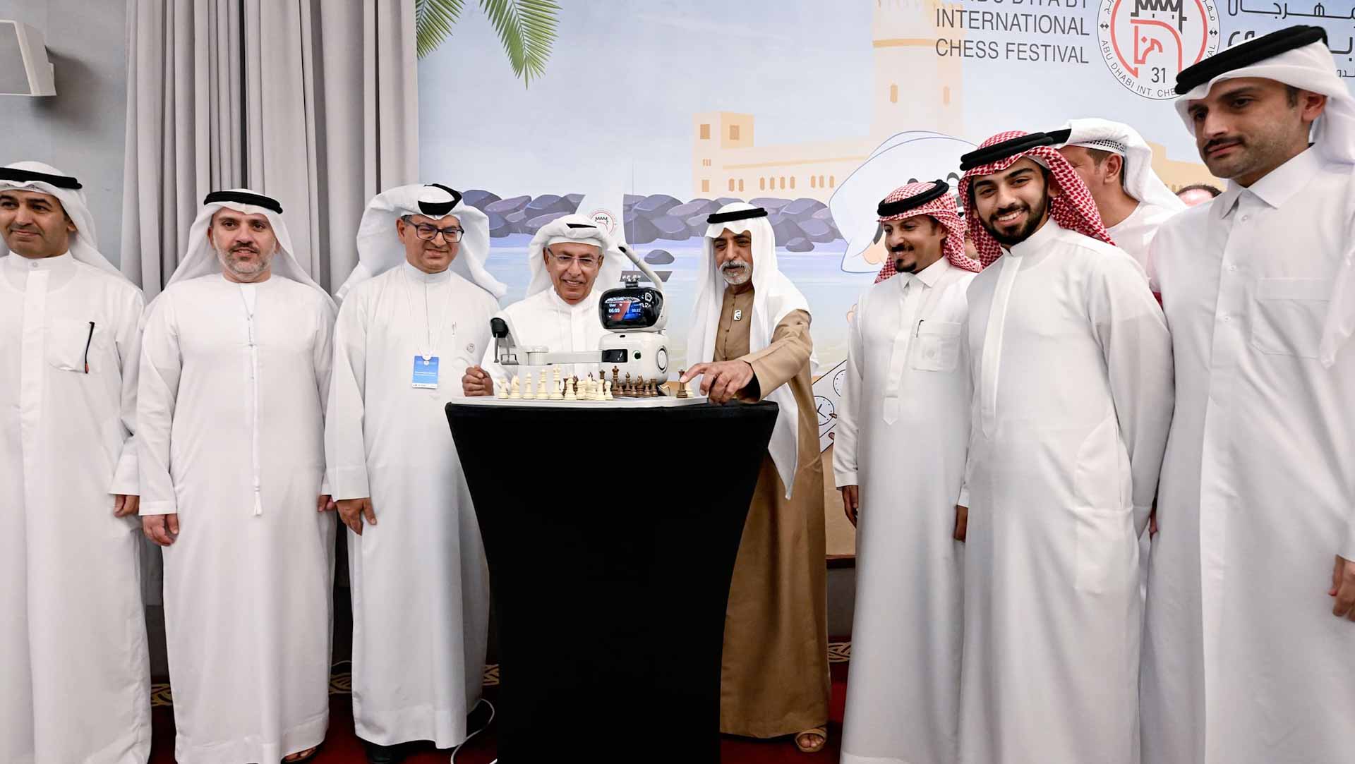 نهيان بن مبارك يفتتح مهرجان أبوظبي الدولي للشطرنج 