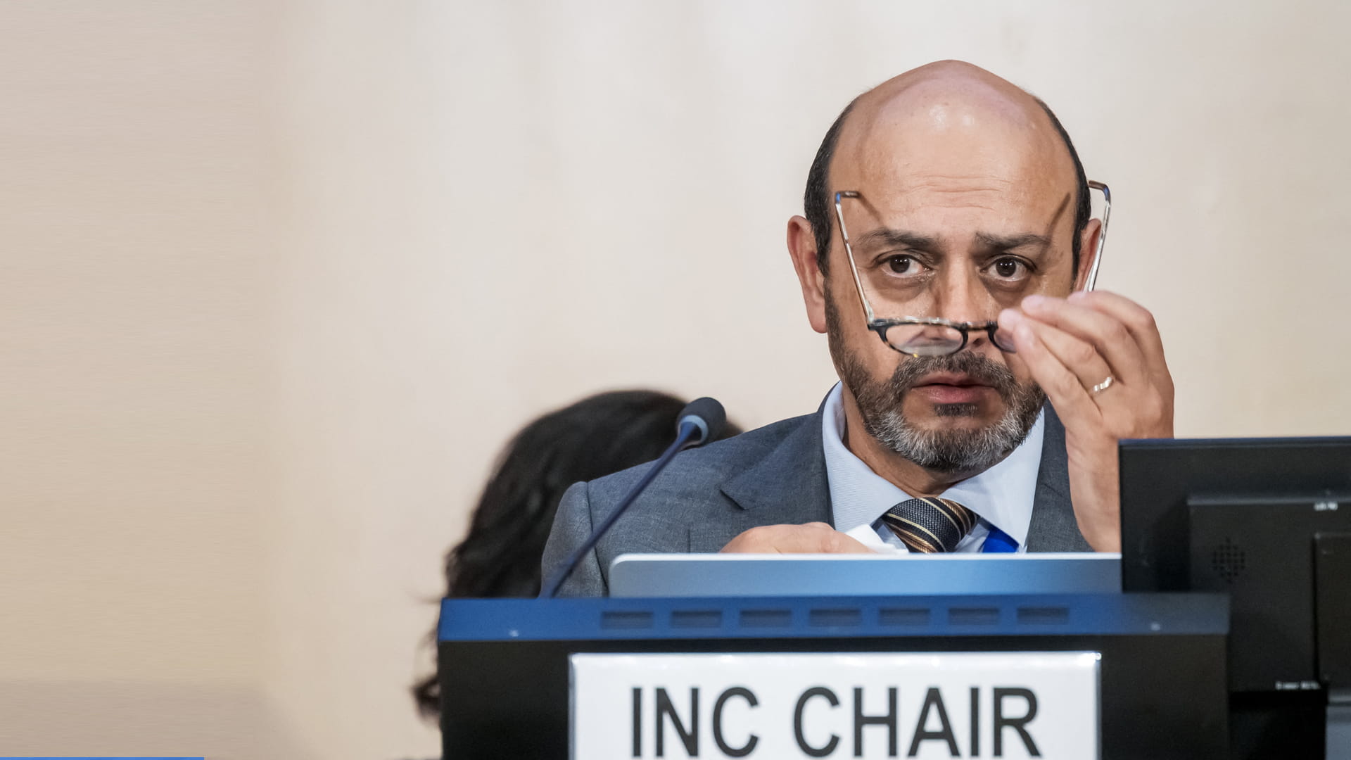 بعد نقاش لـ10 أيام.. مفاوضات جنيف للحد من تلوث البلاستيك تبوء بالفشل 