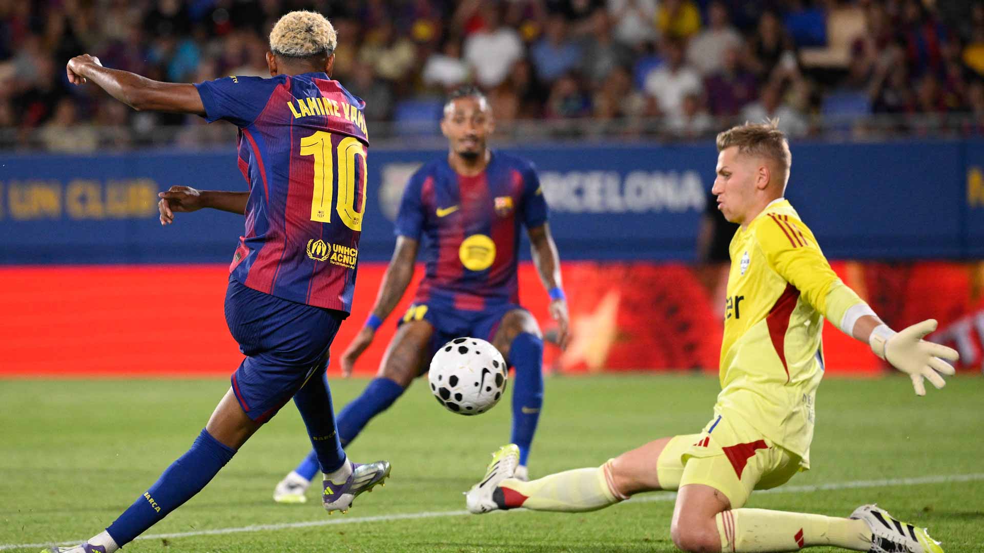 برشلونة يلاقي مايوركا في افتتاح مشواره بالدوري الإسباني 