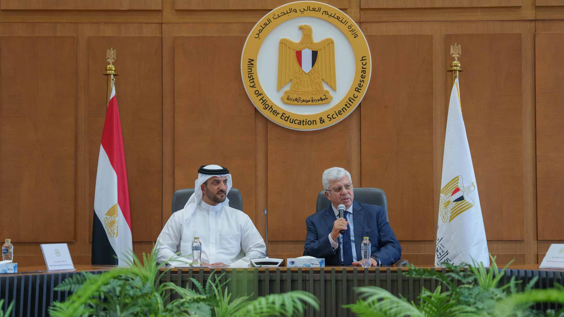 Sultan bin Ahmed, MOHESR Minister discuss strategic partnership 