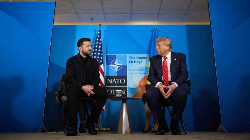 بعد لقائه بوتين.. ترامب ينصح زيلينسكي بإبرام اتفاق سلام مع روسيا 