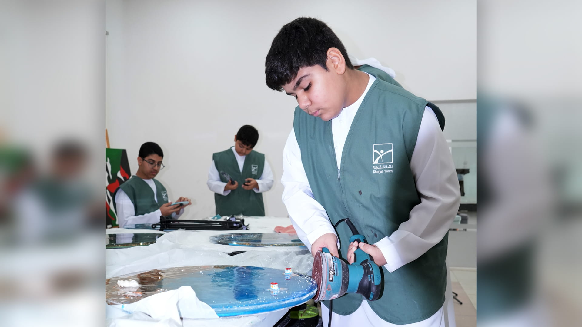 "صيفكم ويانا" في ناشئة كلباء.. رحلة متكاملة من الإبداع والمغامرة 