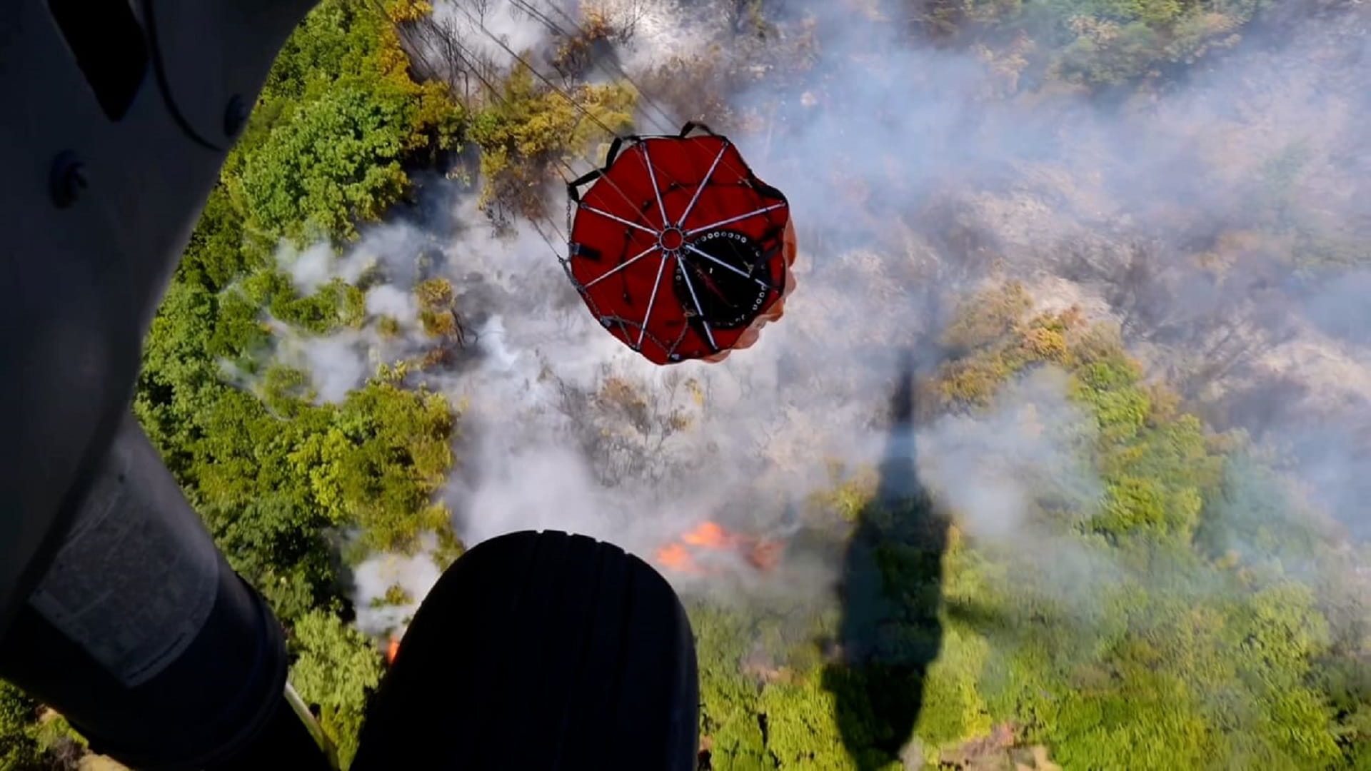 UAE rescue team continues efforts to combat Albania wildfires