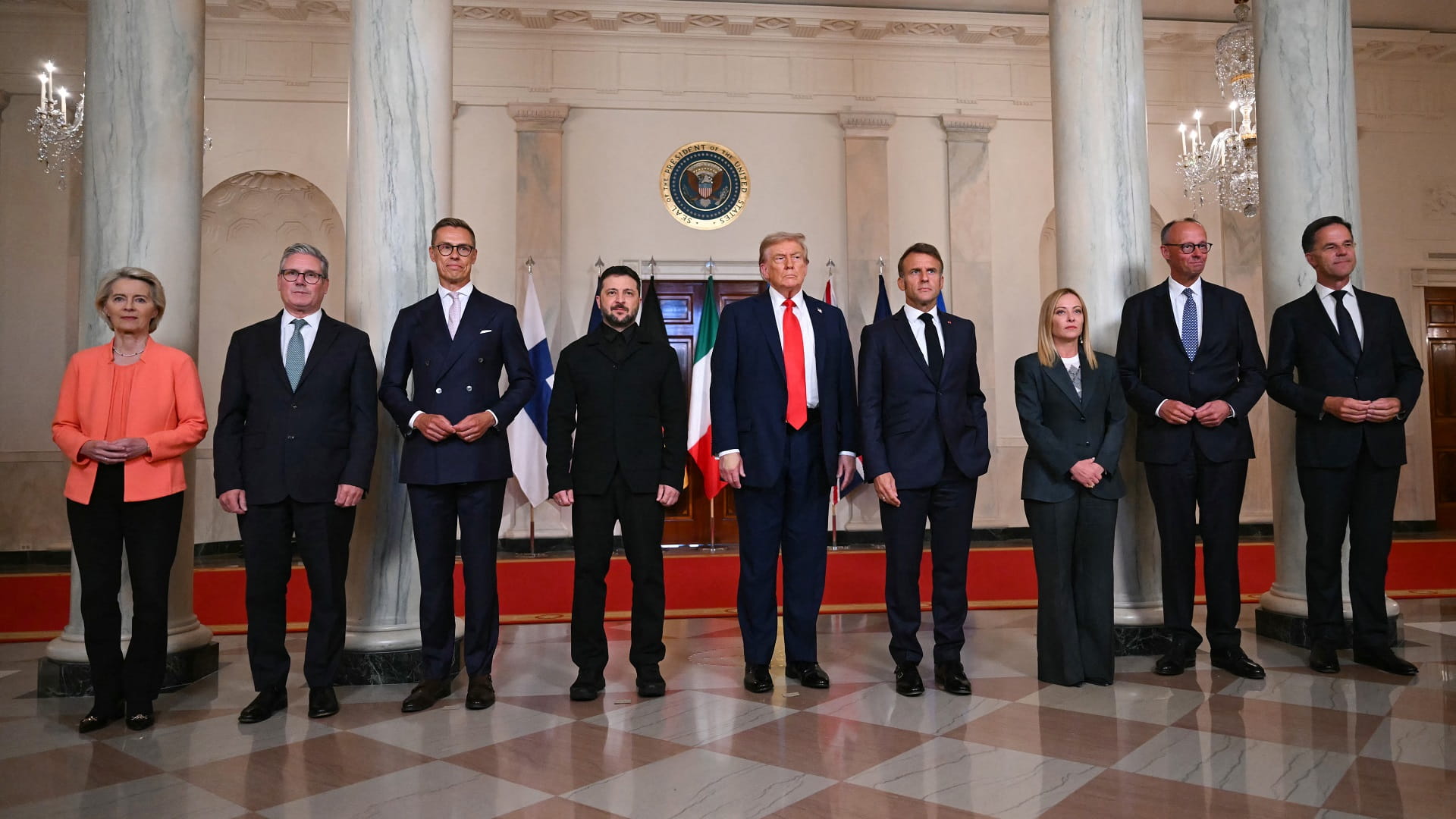 Trump says Putin accepts Western security guarantees for Ukraine