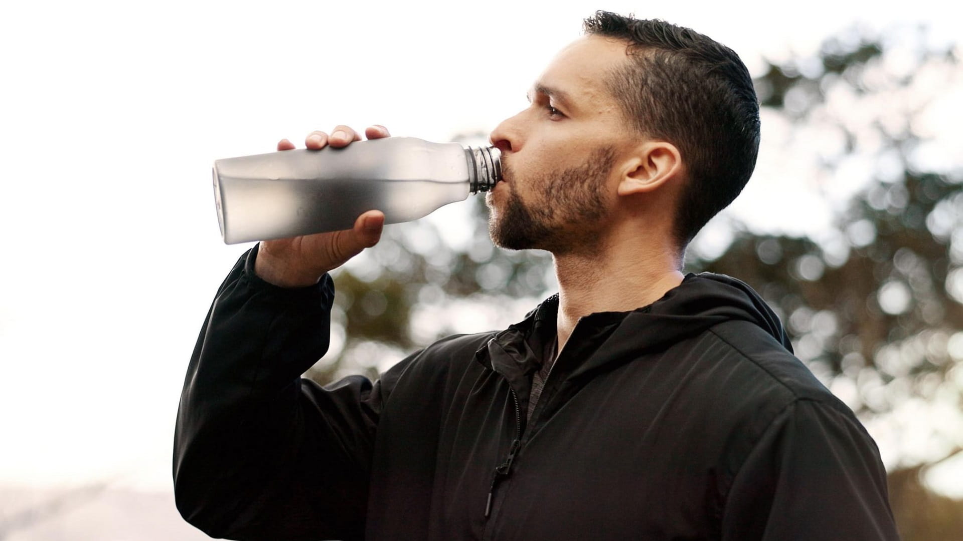 Study: Low water intake linked to higher stress hormone levels 