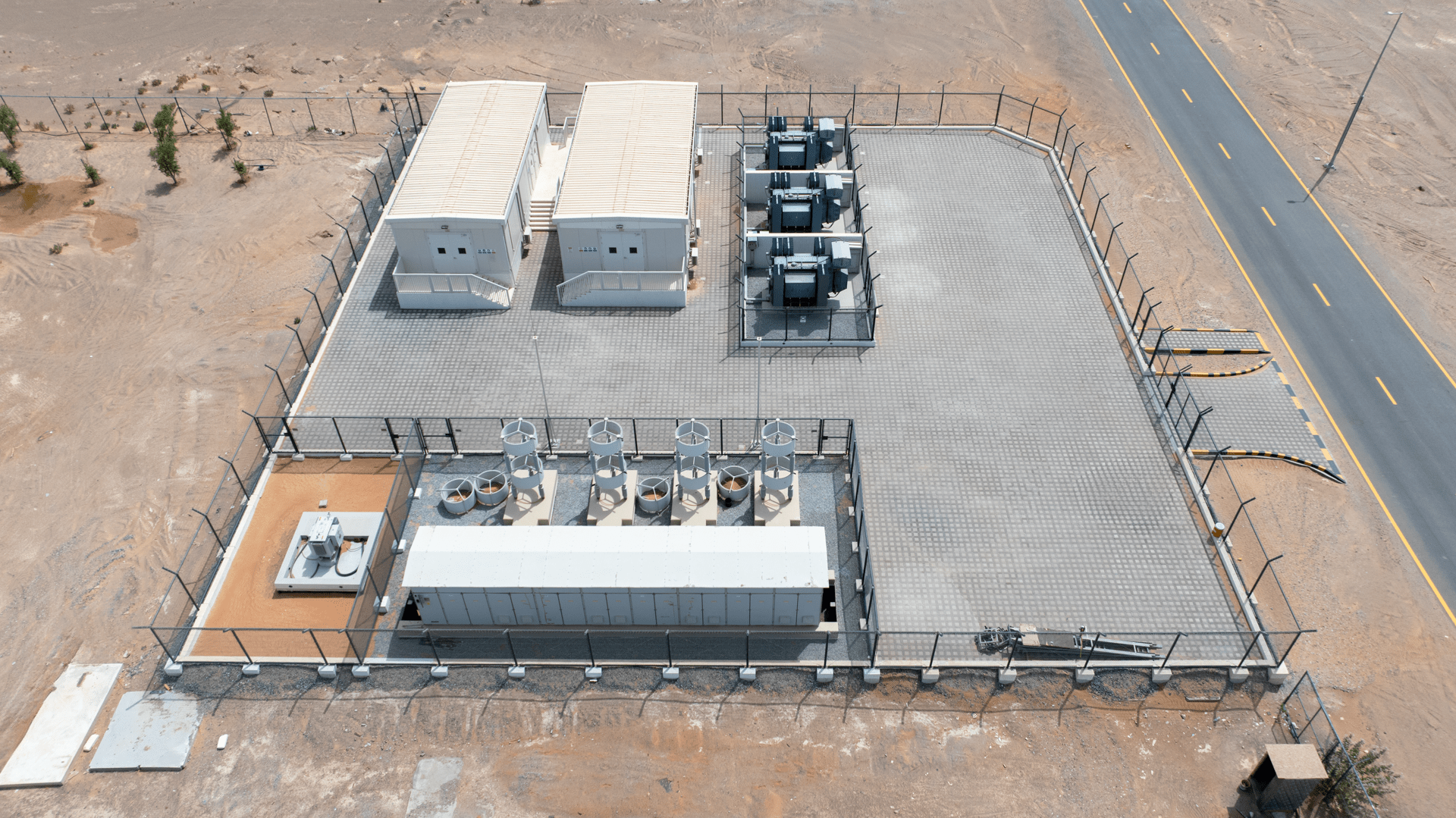 بتكلفة 105.723 ملايين.. كهرباء الشارقة تنجز مشاريع حيوية بالوسطى 