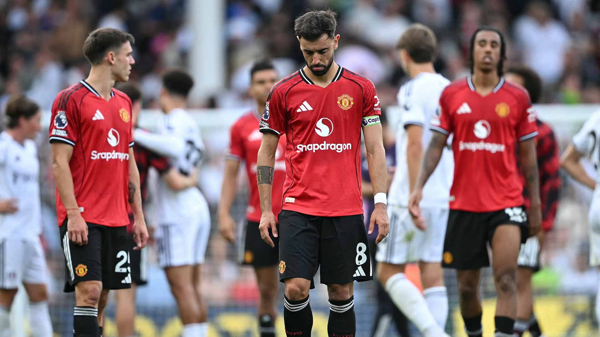 Manchester United continues to drop points in the Premier League