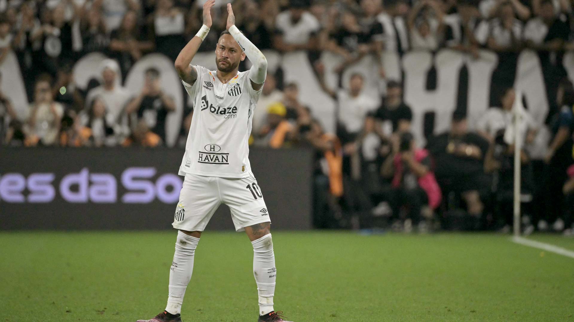 البرازيل من دون نيمار وفينيسيوس في تصفيات مونديال 2026 