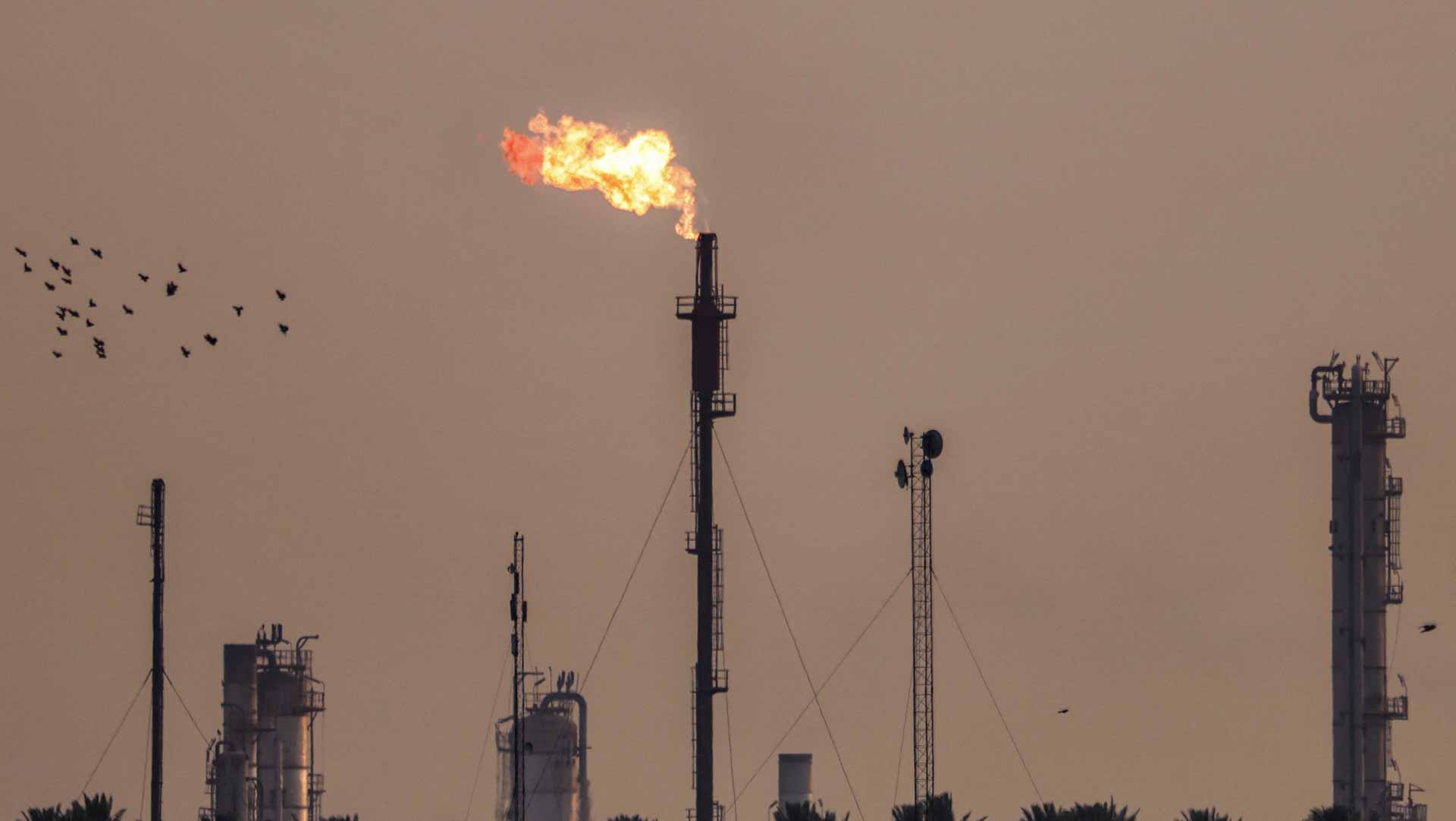 مصر تحقق كشفاً بترولياً جديداً في الصحراء الغربية 