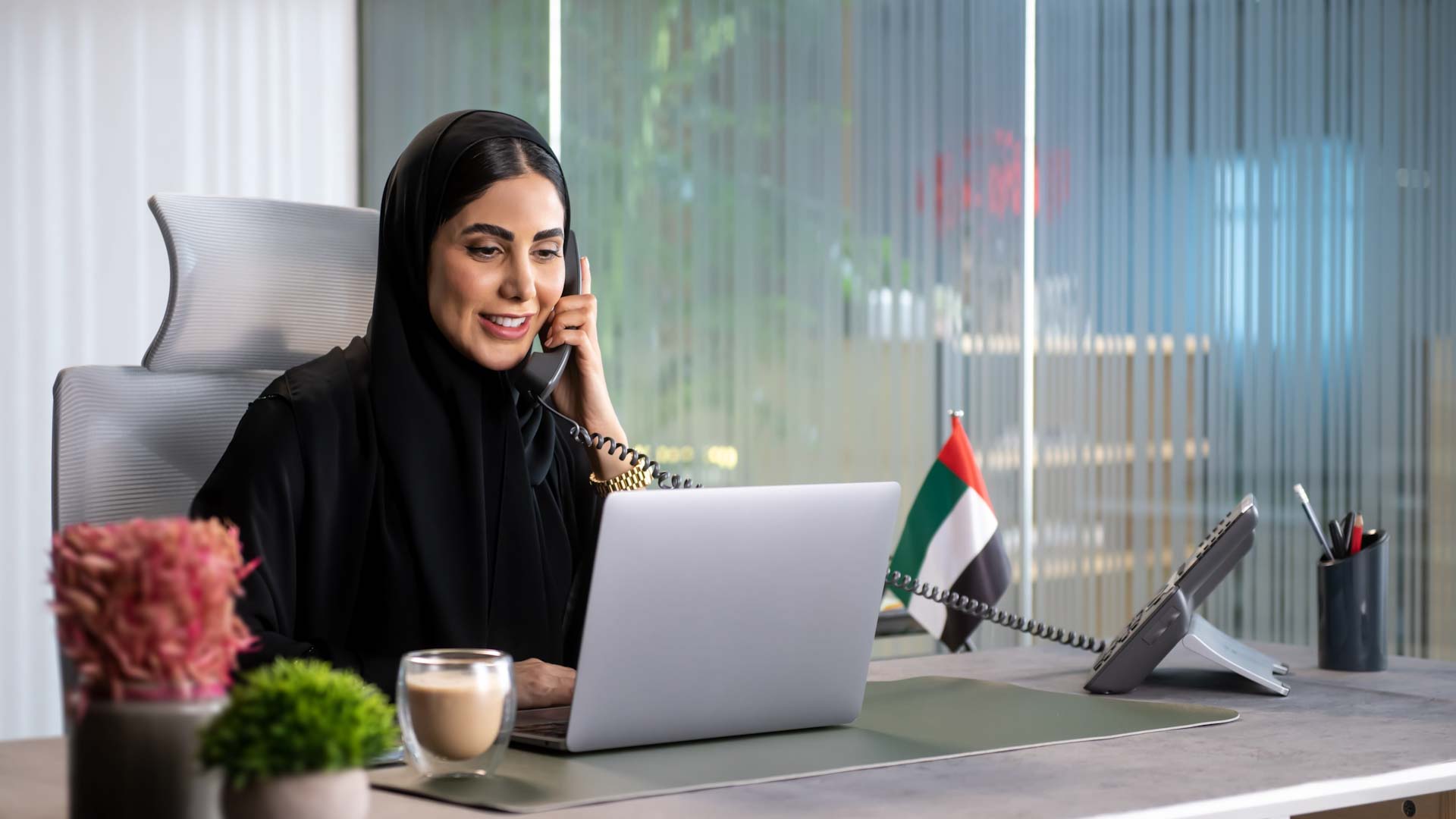 الإمارات تحتفي بـ"يوم المرأة الإماراتية" غداً الخميس 