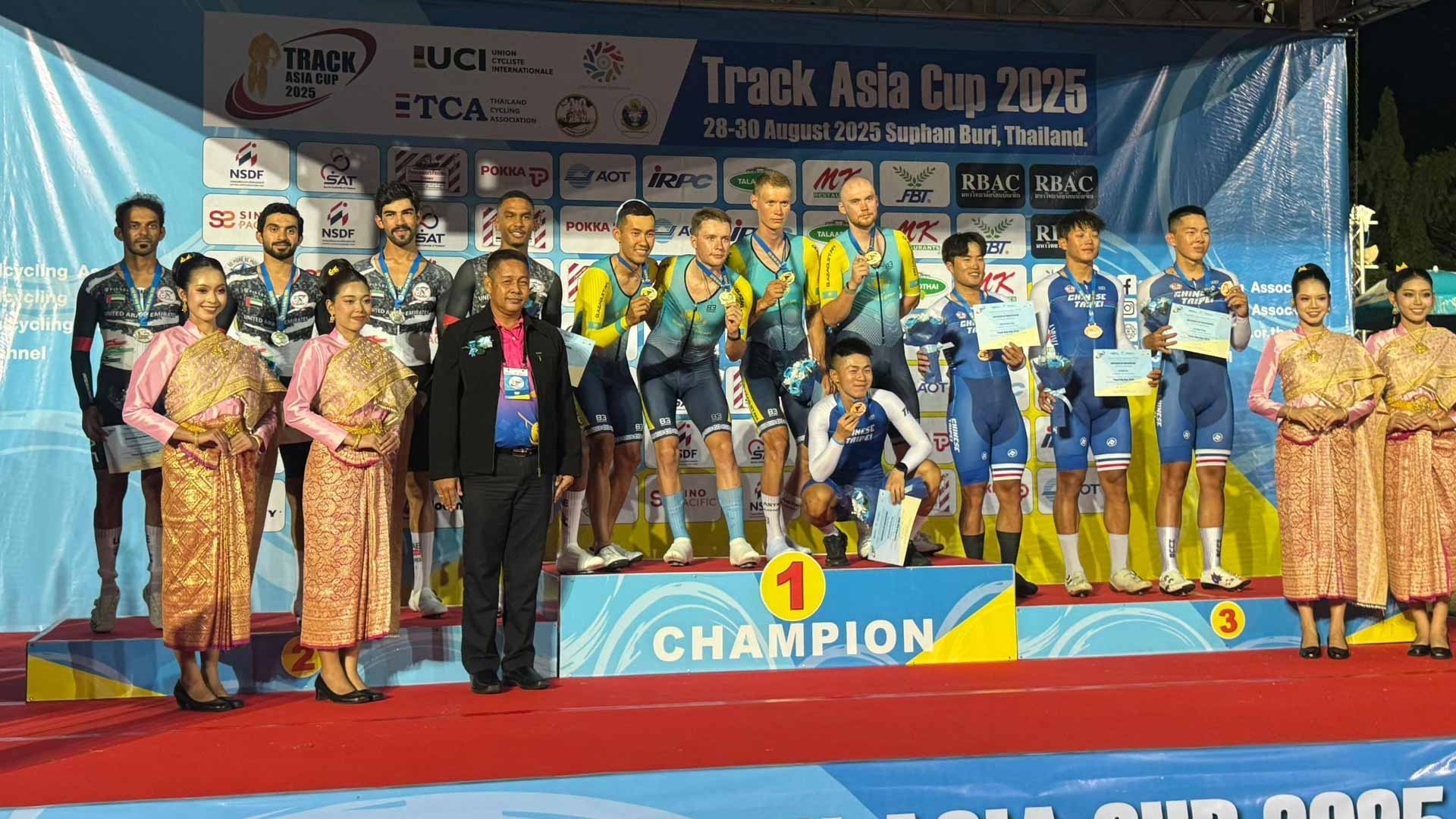 ميدالية فضية لمنتخب الدراجات في كأس آسيا للمضمار 