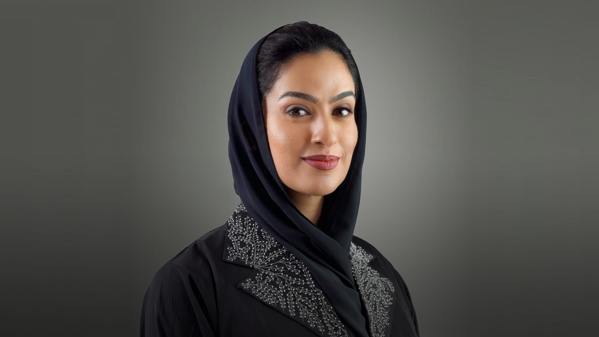 حمـدة المحرزي: المرأة الإماراتية ركيزة في تعزيز التنمية المستدامة 