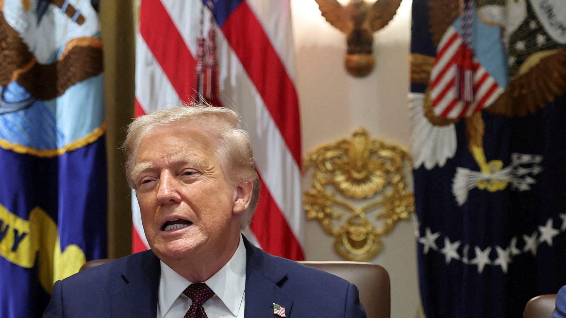 دونالد ترامب: الرسوم الجمركية لا تزال سارية 