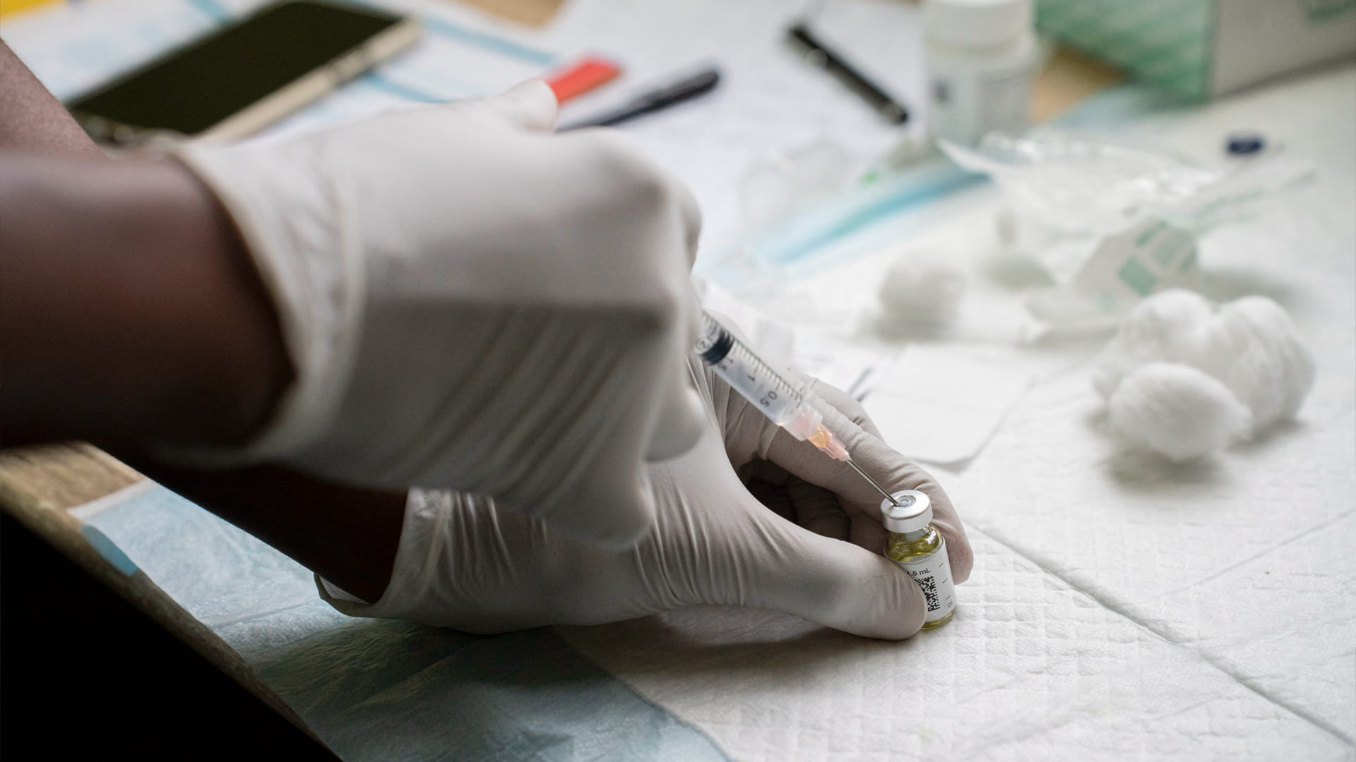 علماء يبتكرون أسلوباً جديداً لعلاج فيروس نقص المناعة البشرية 