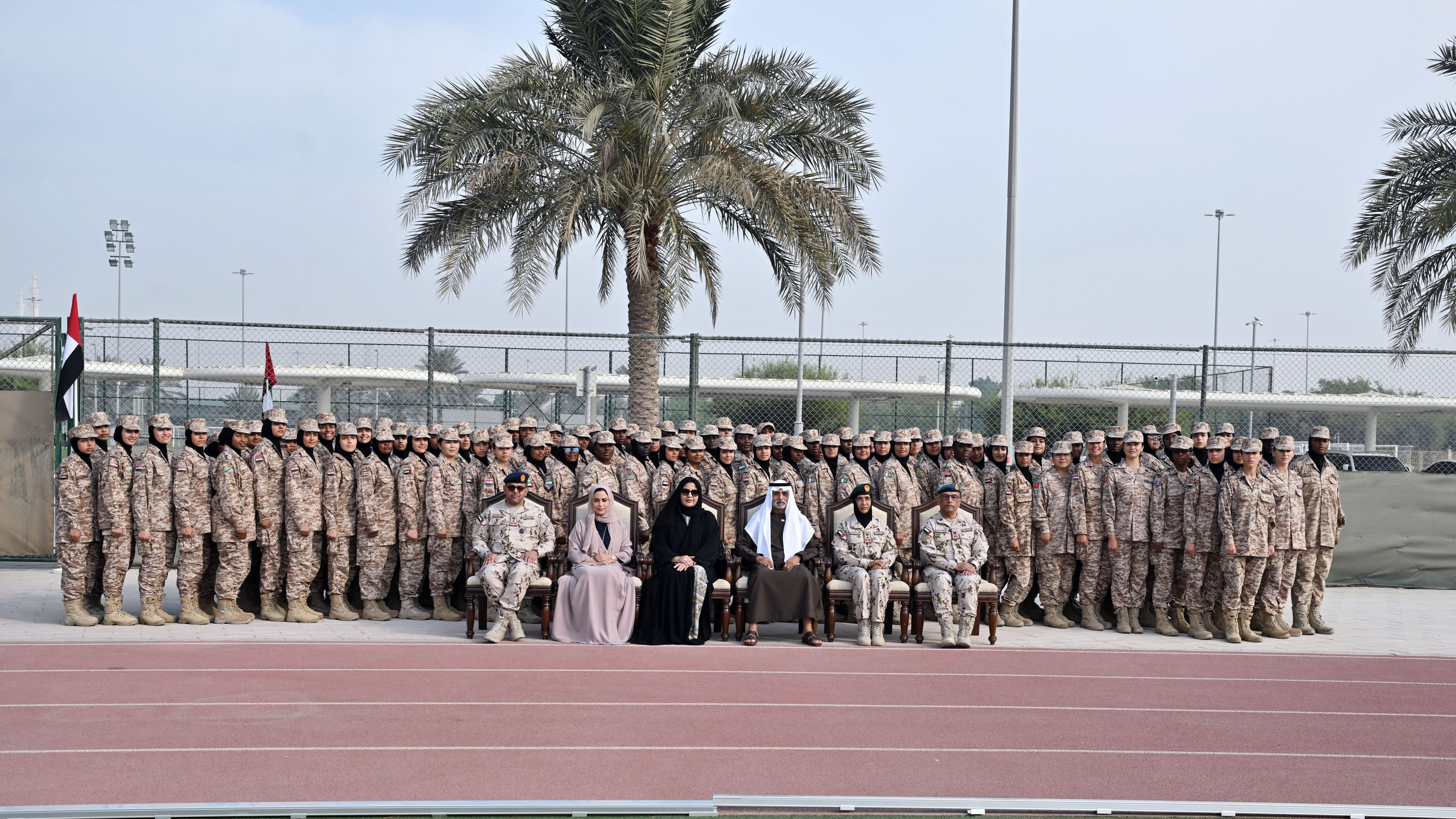 نهيان بن مبارك: الإمارات تضع الإنسان في صميم مسيرتها التنموية 