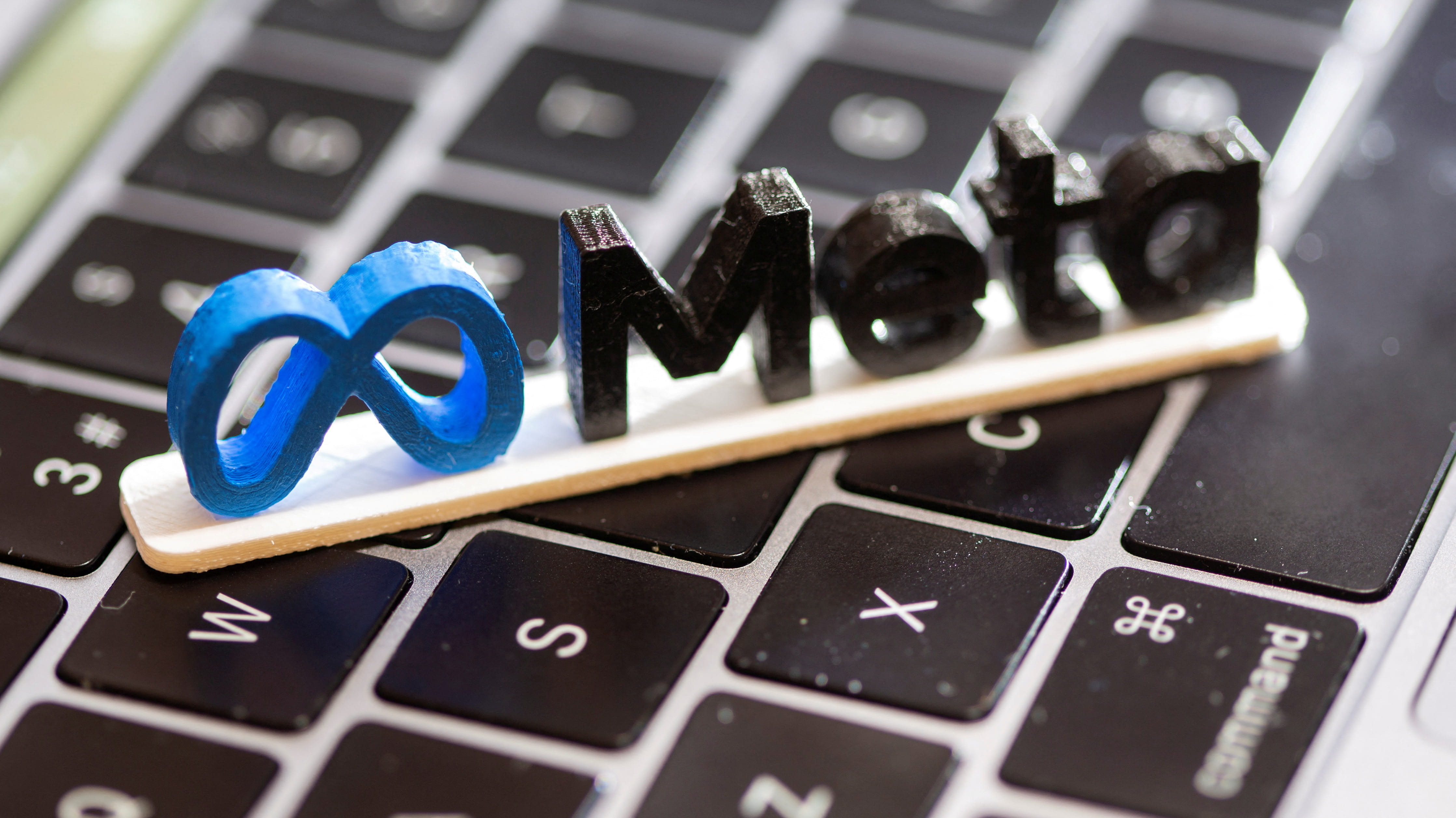 "ميتا" تبرم صفقات مع منصات إخبارية تتعلق بالذكاء الاصطناعي 