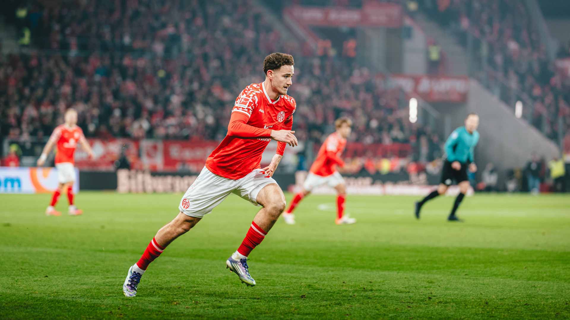 مونشنغلادباخ يزيد من أوجاع ماينتس في الدوري الألماني 