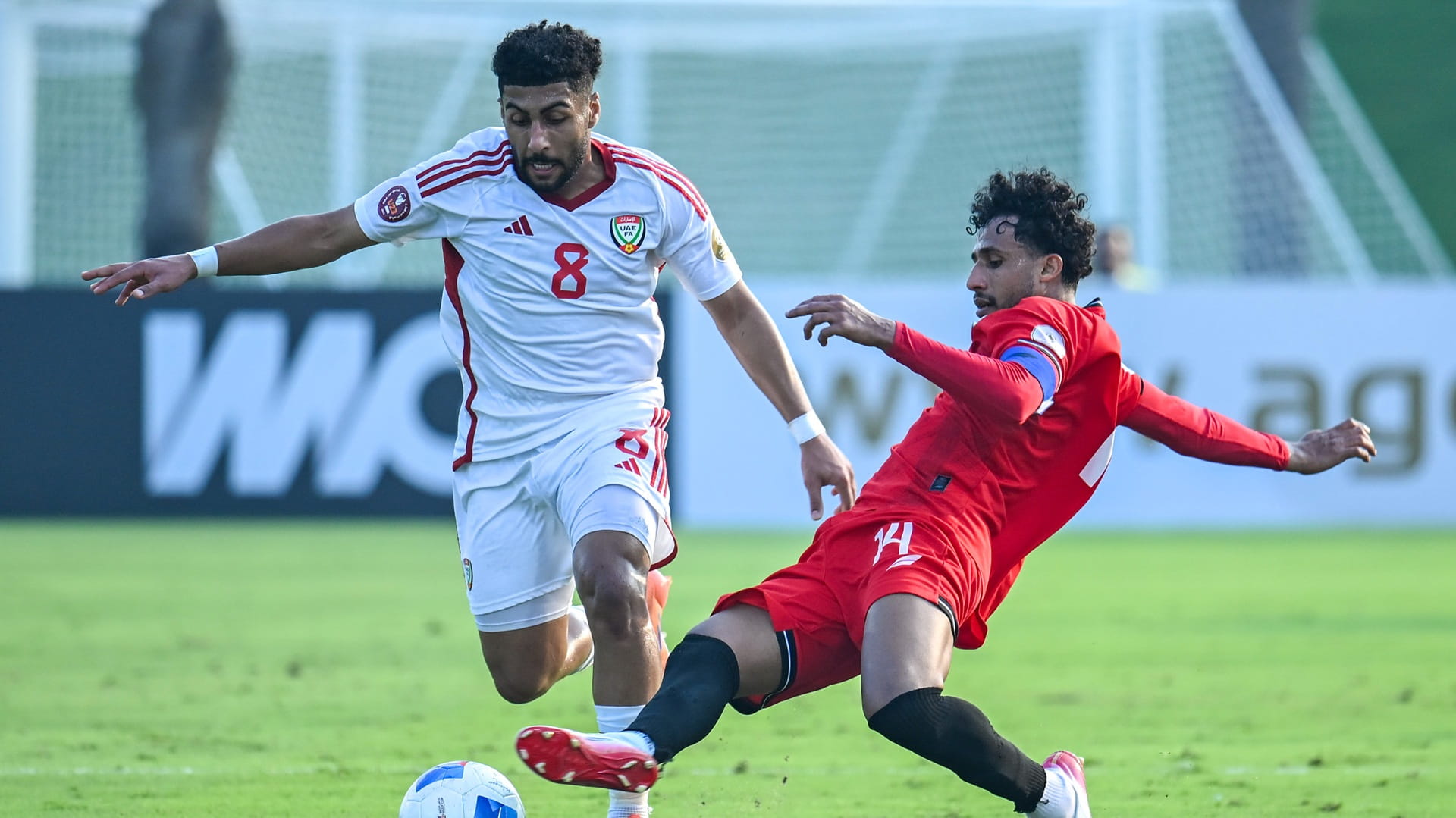 منتخب الإمارات الأولمبي يهزم اليمن بثلاثية في كأس الخليج بقطر  