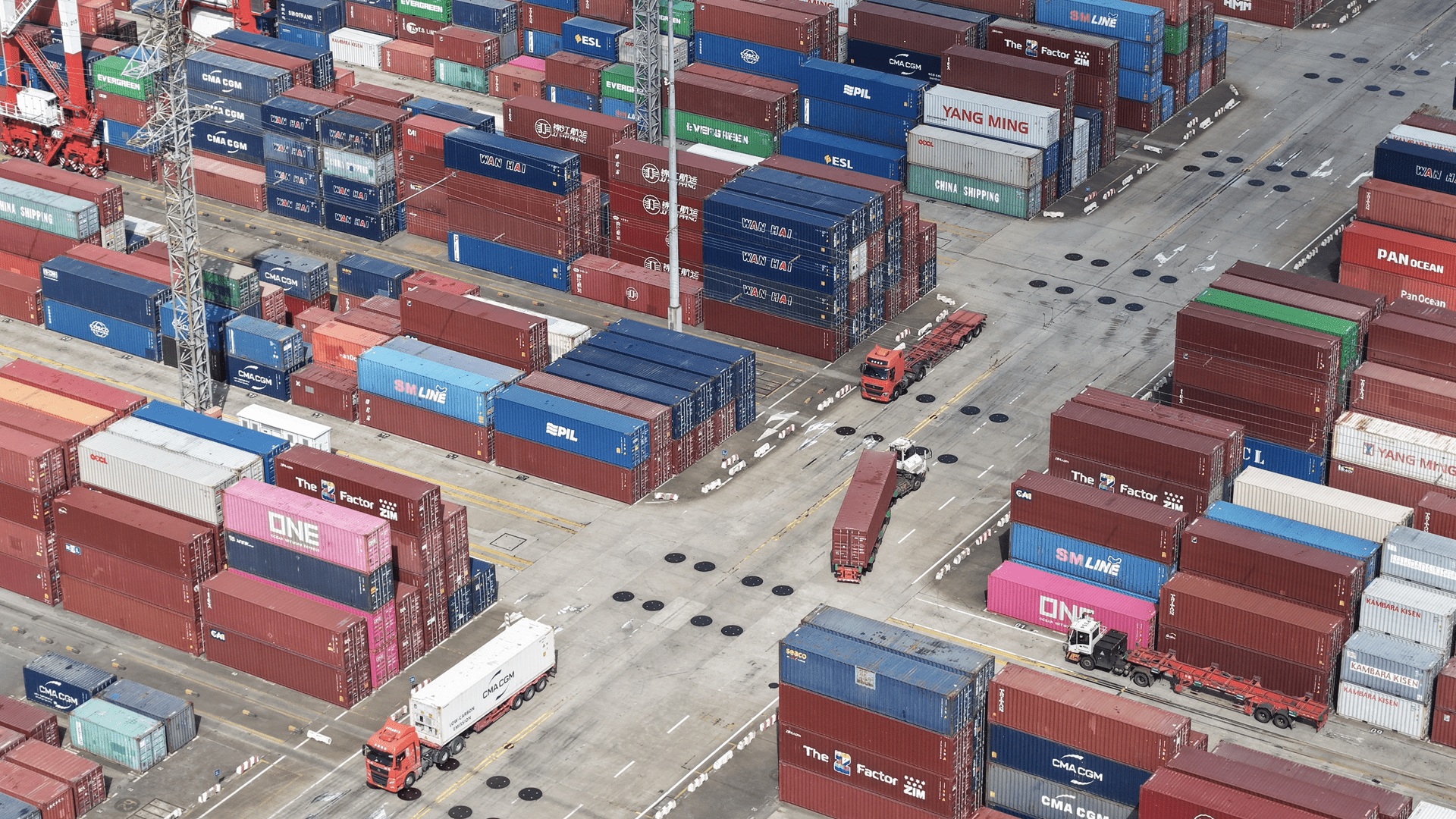 Image for the title: China’s exports rebound in November despite US shipment decline 