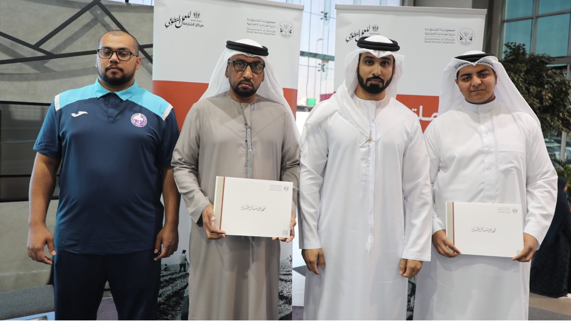 نادي الذيد يحصد تكريماً كأفضل الجهات الطارحة للفرص التطوعية 2025