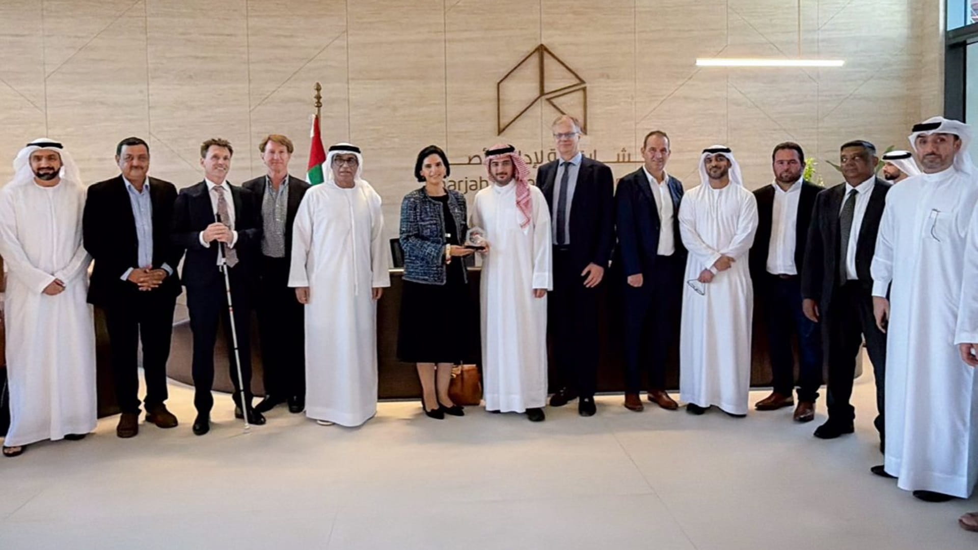 صورة بعنوان: "الشارقة لإدارة الأصول" تستضيف وفداً هولندياً لتعزيز الاستدامة  