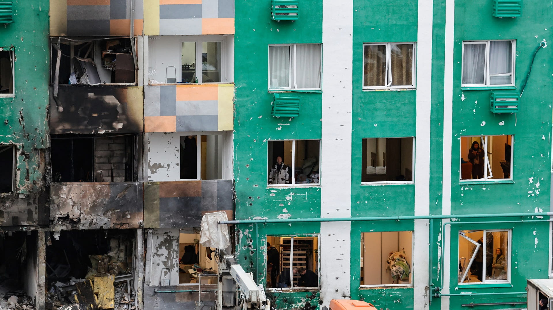 صورة بعنوان: هجوم بطائرة مسيّرة أوكرانية يتسبب في وفاة شخصين بساراتوف الروسية 