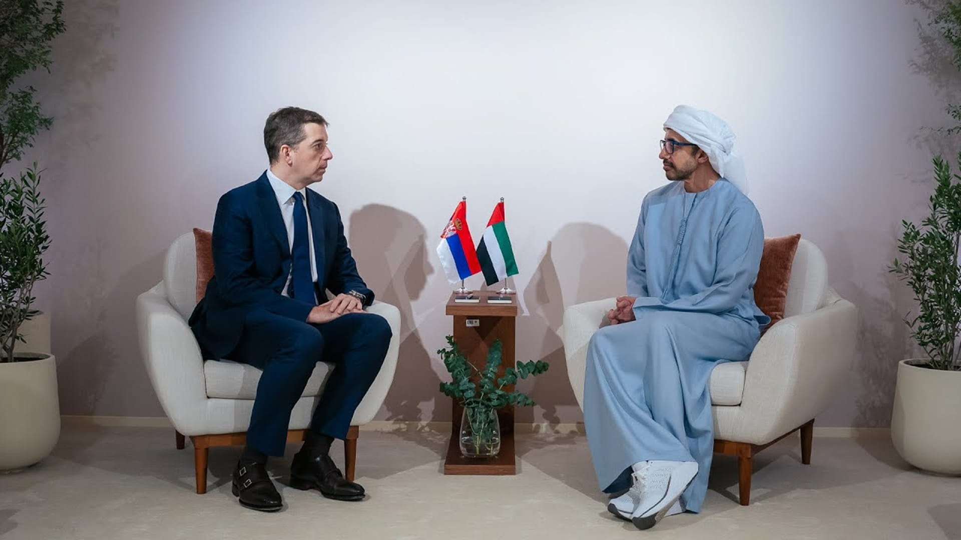 Abdullah bin Zayed receives Serbian Foreign Minister