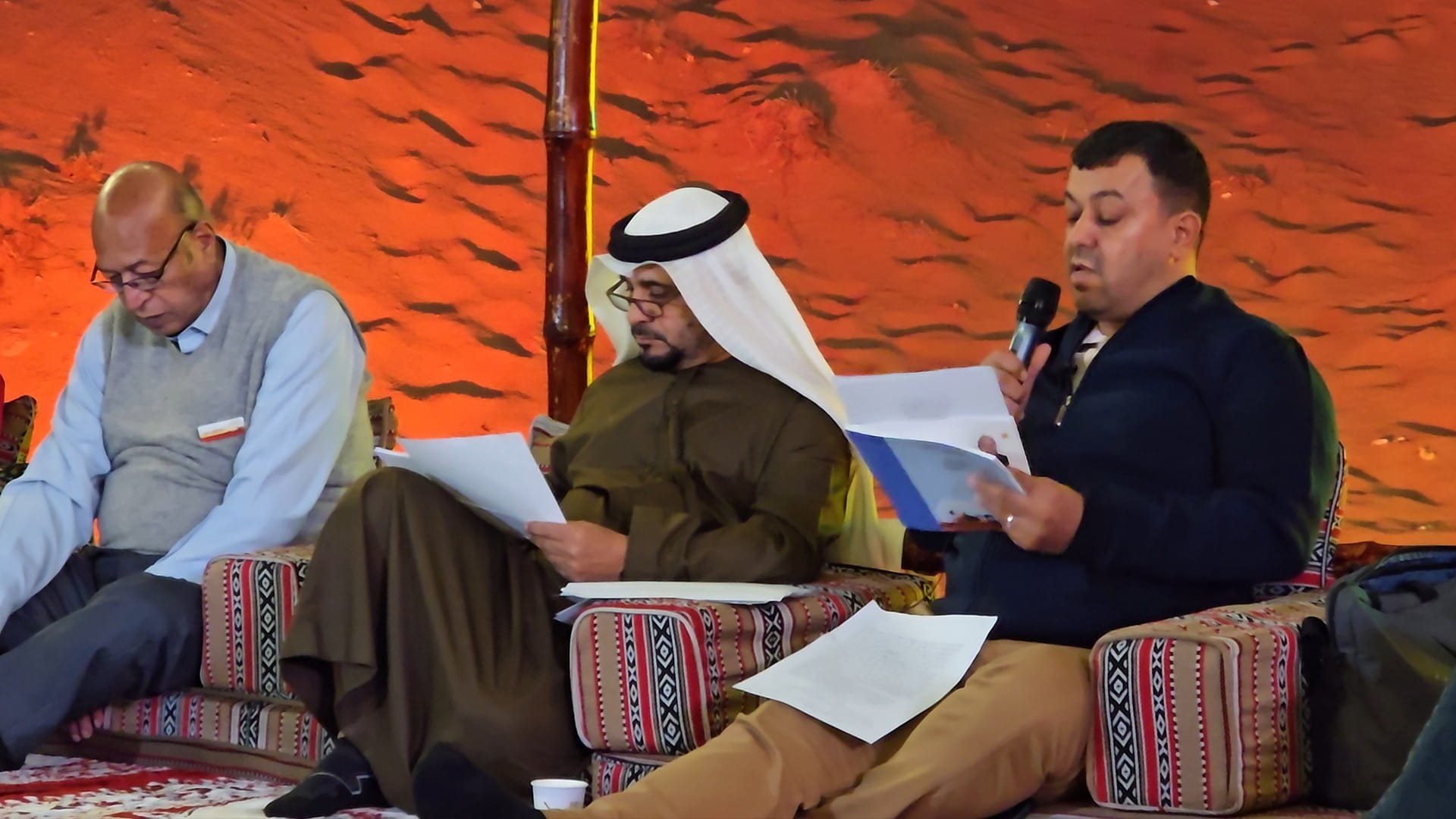 Desert Theatre’s forum explores aesthetics of Arab folk narratives
