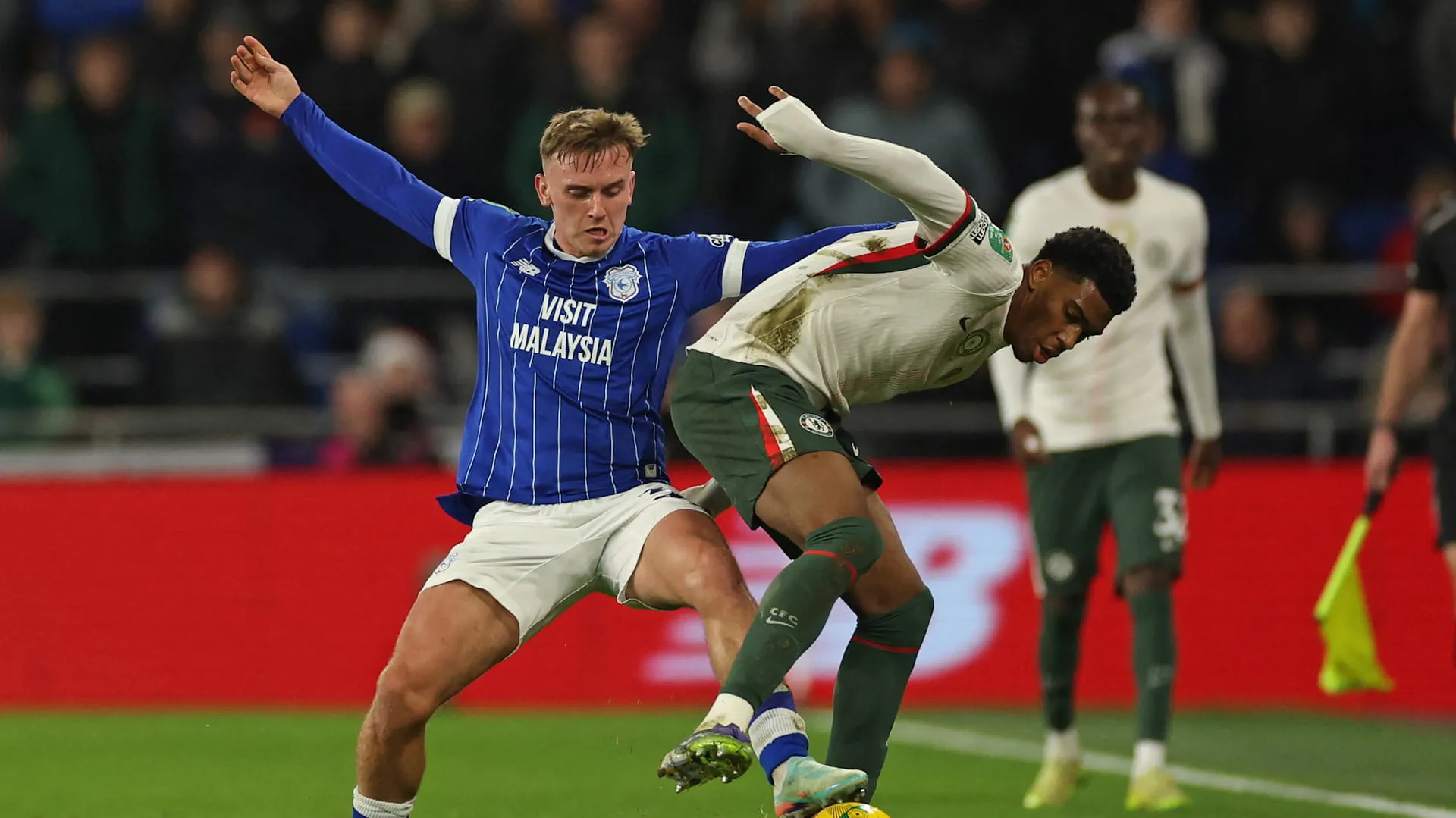 Chelsea reach league cup semi-finals 