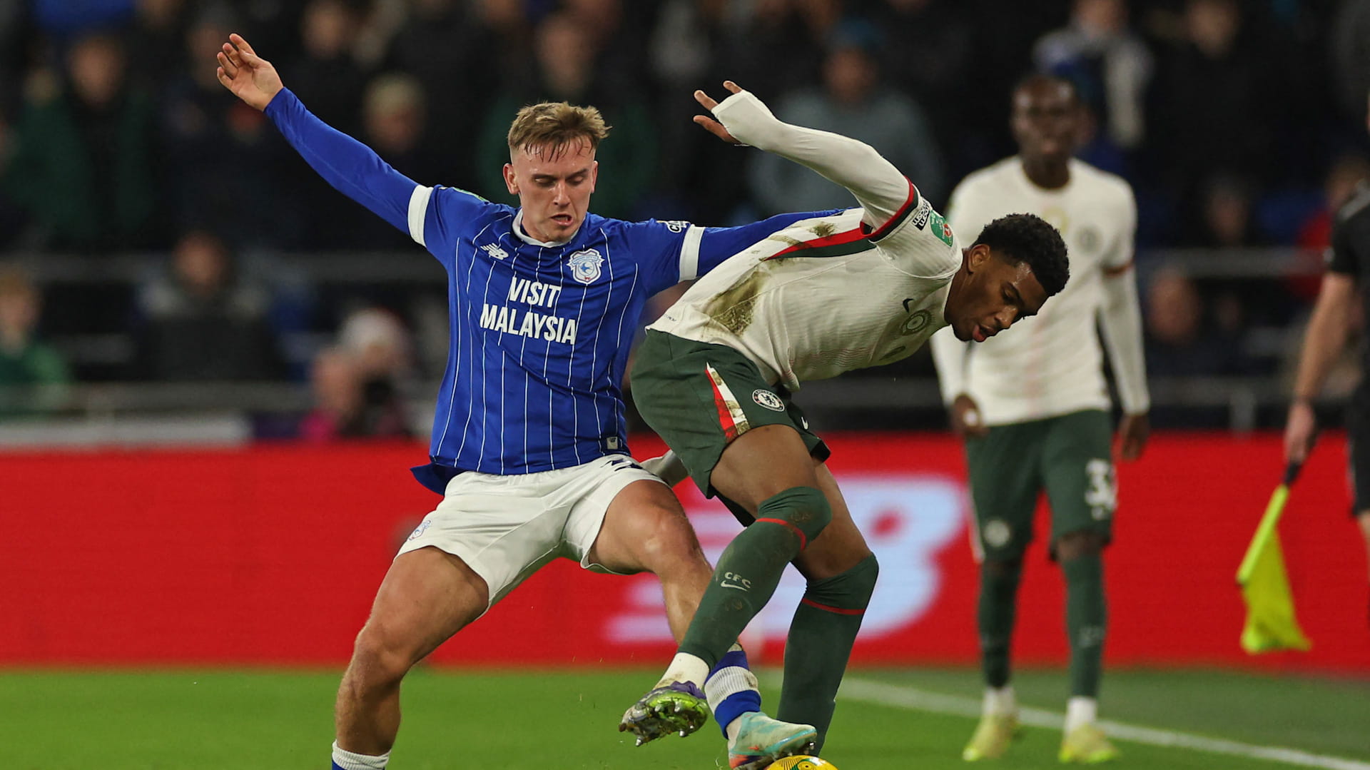 تشلسي يتأهل إلى المربع الذهبي في بطولة كأس الرابطة الإنجليزية 