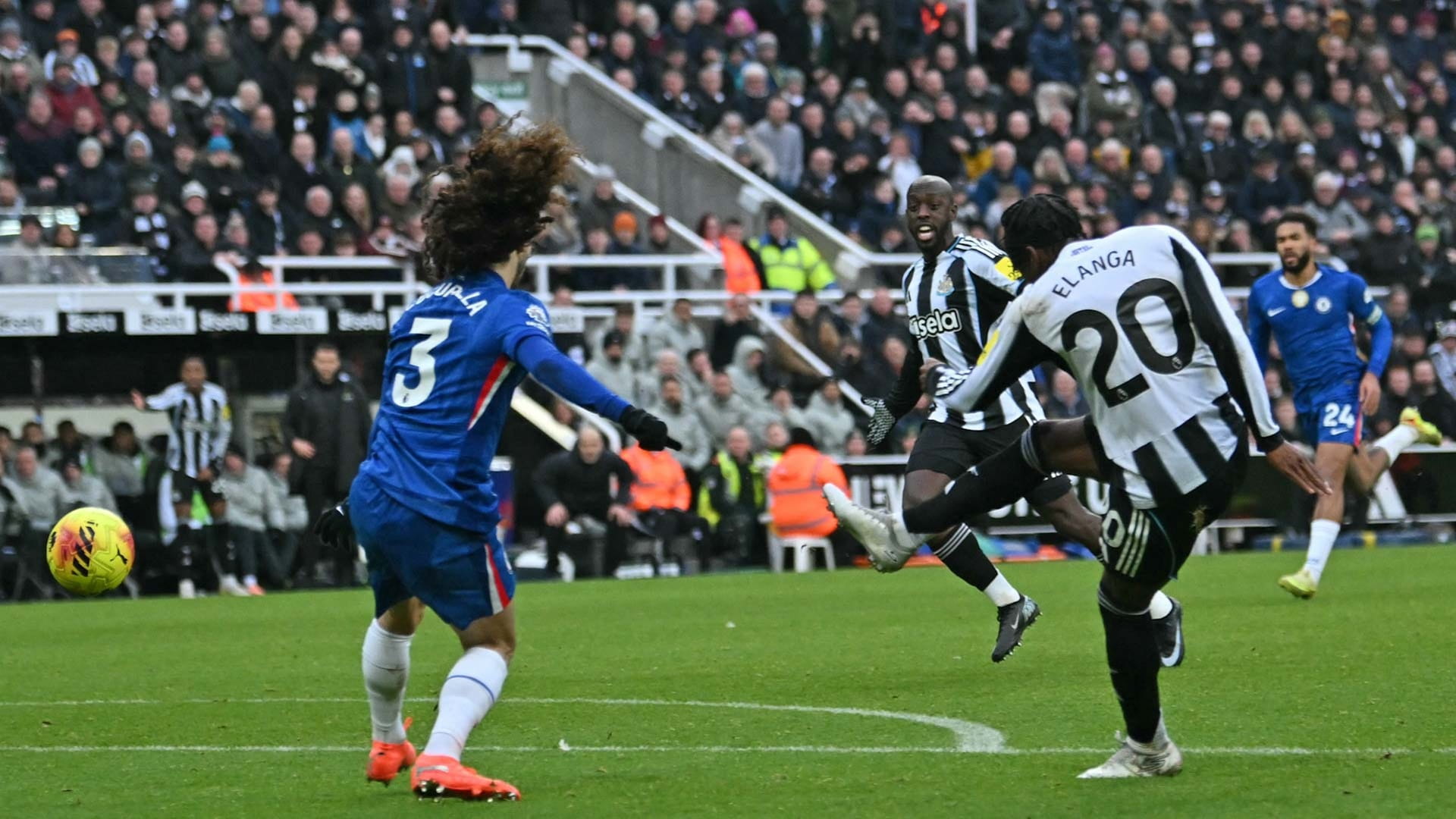 Chelsea secure a valuable draw against Newcastle