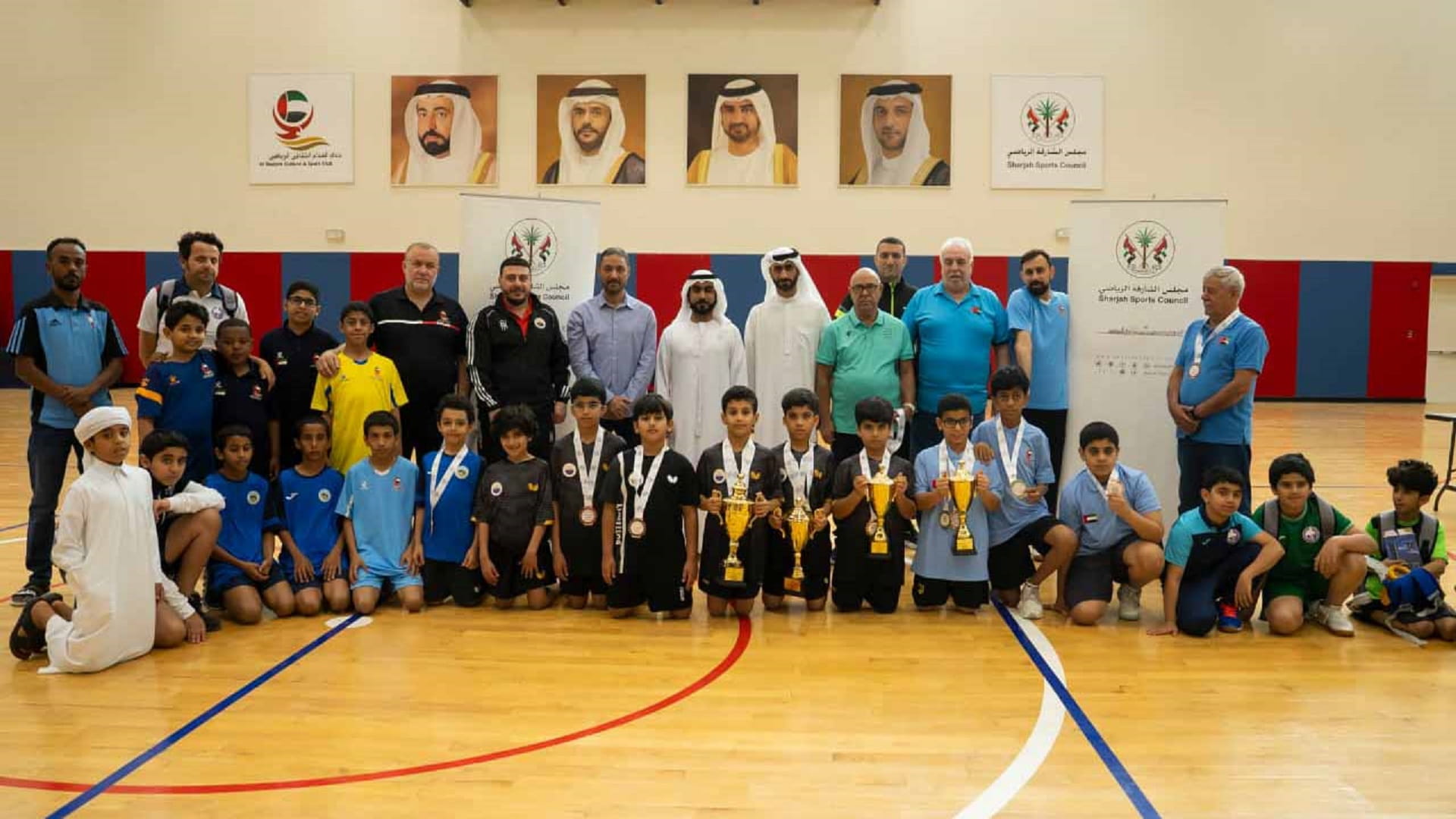 الشارقة والمدام بطلا أشبال كرة الطاولة