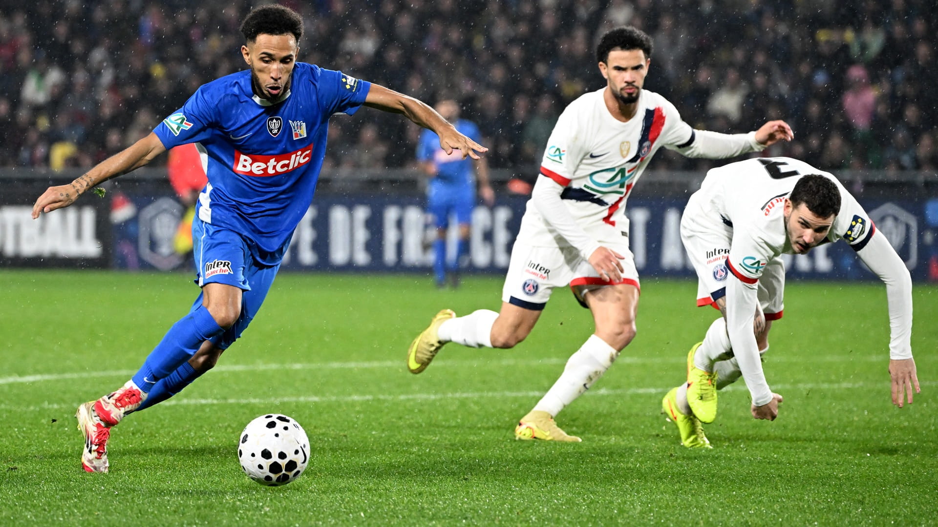 Paris Saint-Germain advances to French Cup Round of 16 