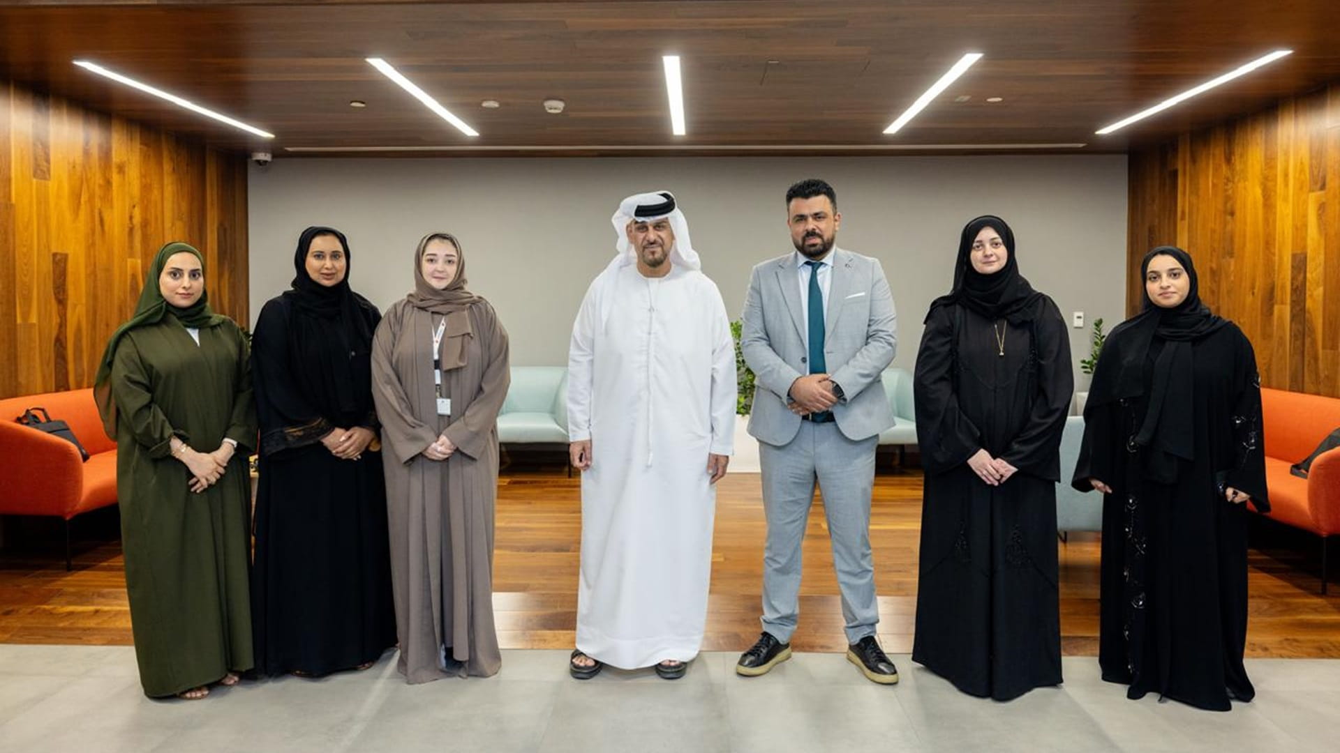 صورة بعنوان: الشارقة لإدارة الأصول تزور "كهرباء دبي" لتعزيز إدارة الجودة 