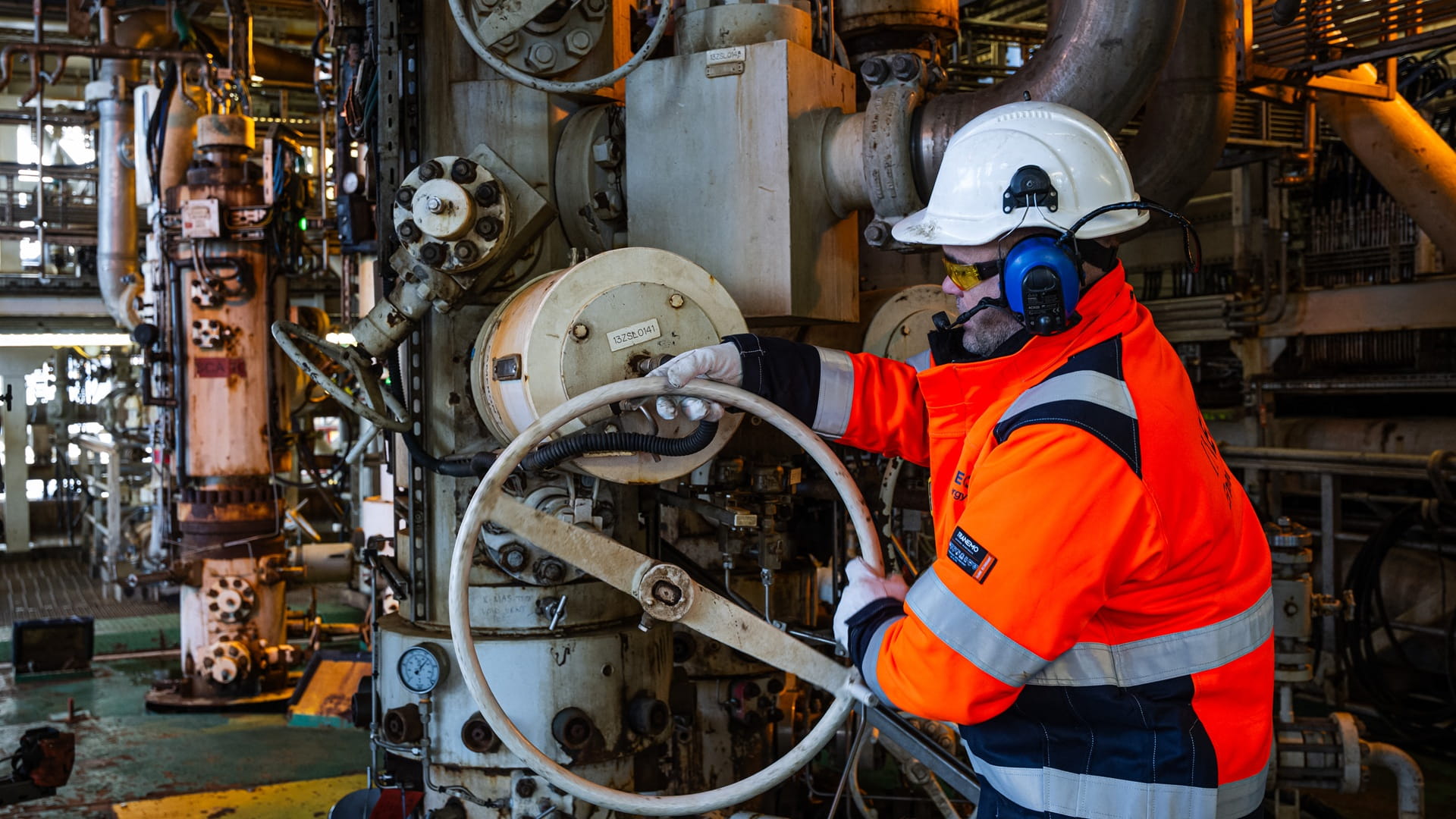 CO2 soon to be buried under North Sea oil platform