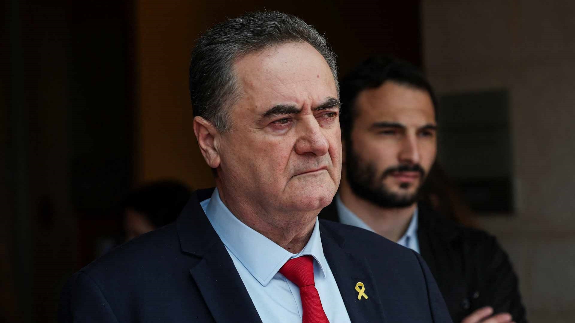 حكومة نتنياهو تتحرك لإغلاق محطة إذاعة الجيش 